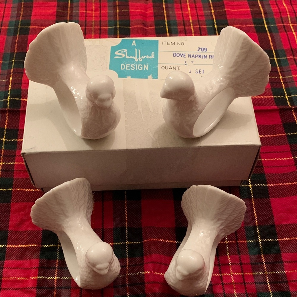 Vintage Shafford Design Dove White Napkin Ring Holders - Porcelain (Set of 4)